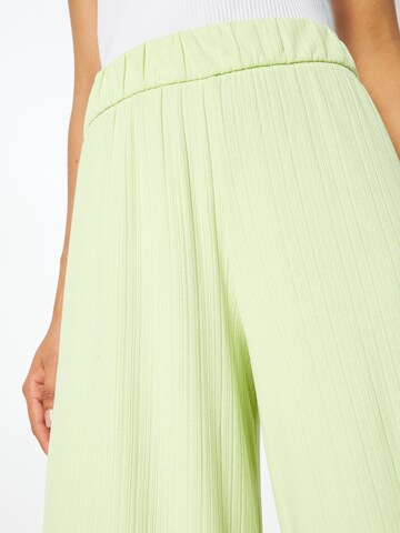 Monki Wide Leg Hose in Grün