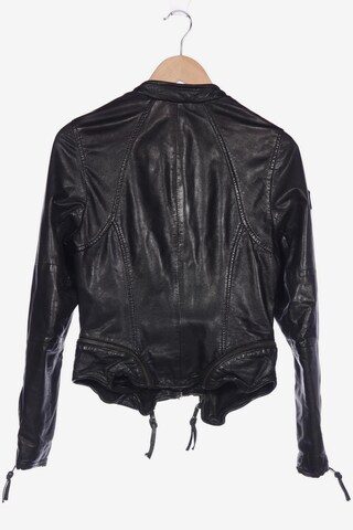 Maze Jacket & Coat in XXS in Black
