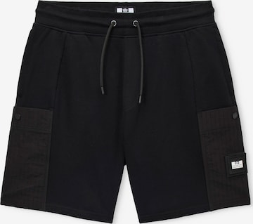 Weekend Offender Regular Shorts in Schwarz: Vorderseite