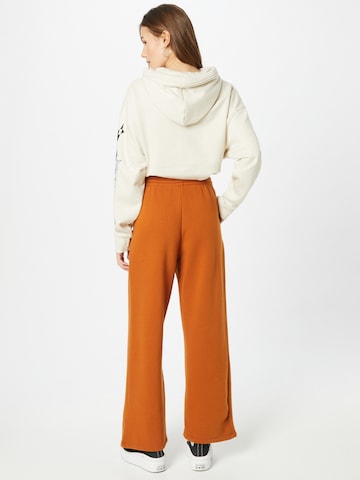 LEVI'S ® Loosefit Hose 'Apartment Sweatpant' in Orange