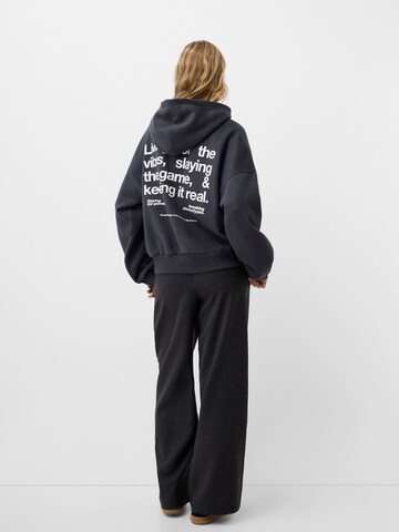 Bershka Sweatshirt i grå