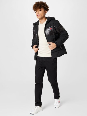 Veste mi-saison Tommy Jeans en noir