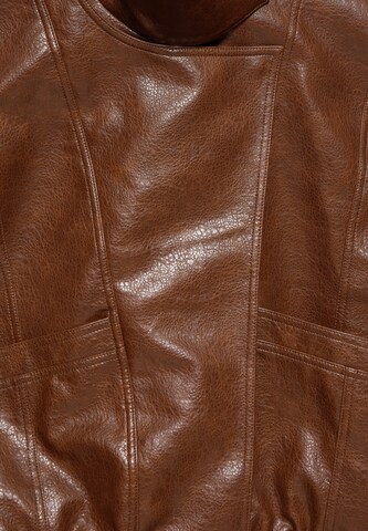Pull&Bear Jacke in Braun