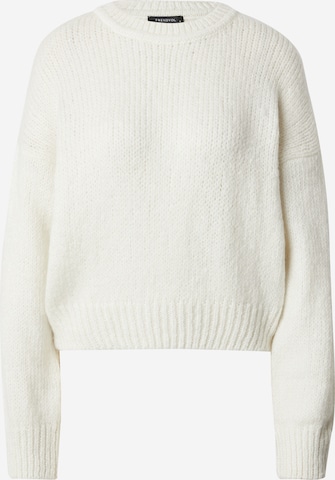 Trendyol Pullover in Beige: predná strana