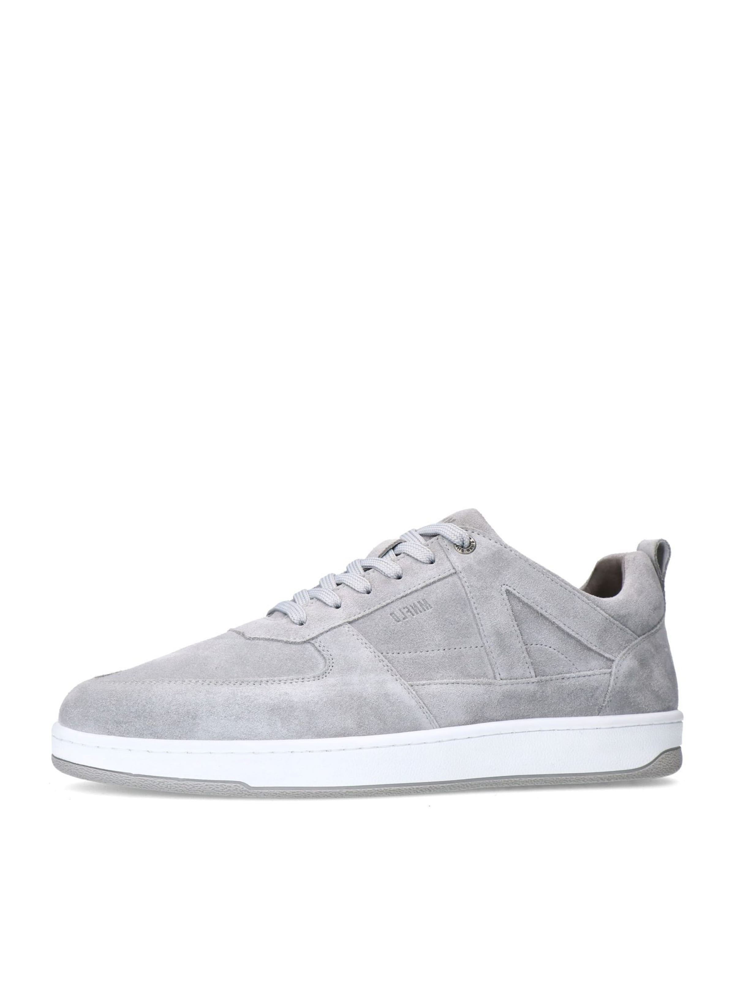 Baskets basses MANFIELD en gris : devant