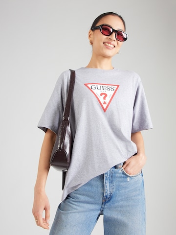 Maglietta 'ICONIC' di GUESS JEANS in grigio: frontale