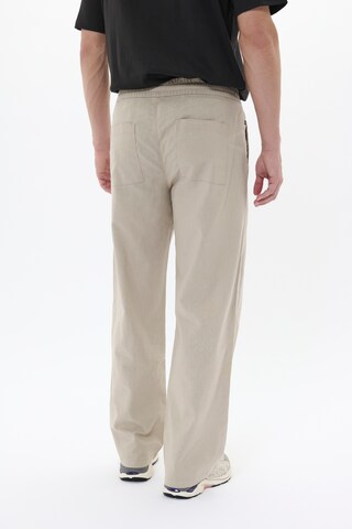 Matinique Regular Hose 'Barton' in Beige