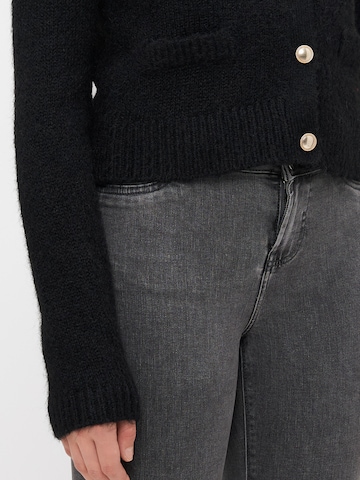 Only Tall Kampsun 'ONLMAGGIE', värv must