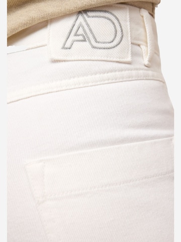 Regular Jean Adolfo Dominguez en blanc