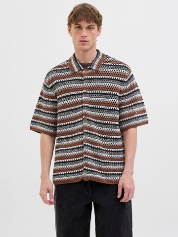 JACK & JONES Gebreid vest 'JORCorfu' in Bruin: voorkant