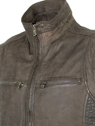 MADDOX Vest 'Fletcher' in Brown