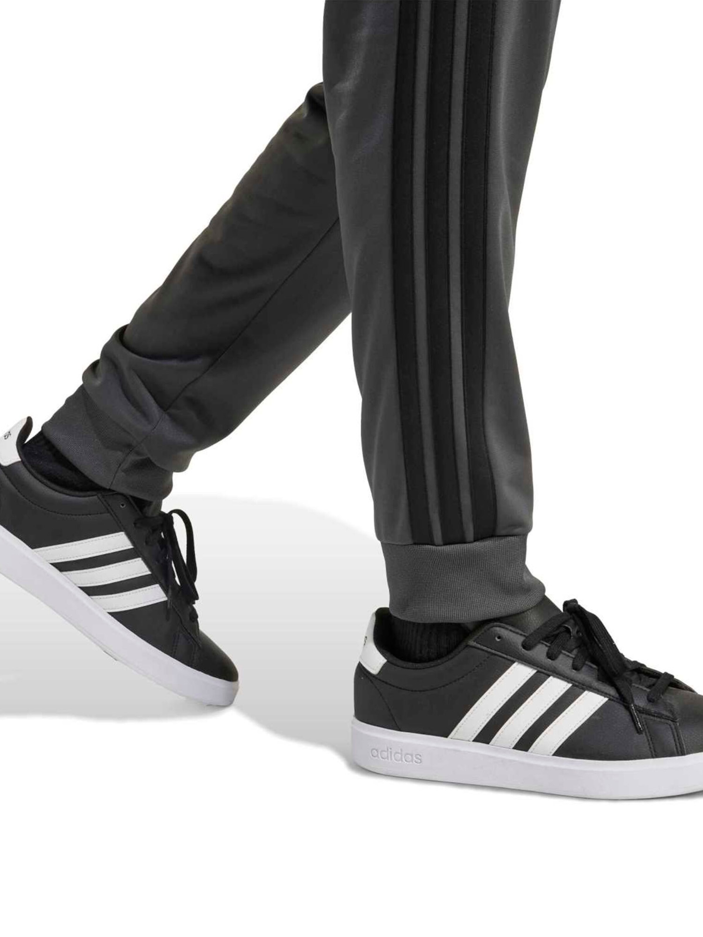 ADIDAS SPORTSWEAROdjeća za vježbanje 'Dayready' - siva boja