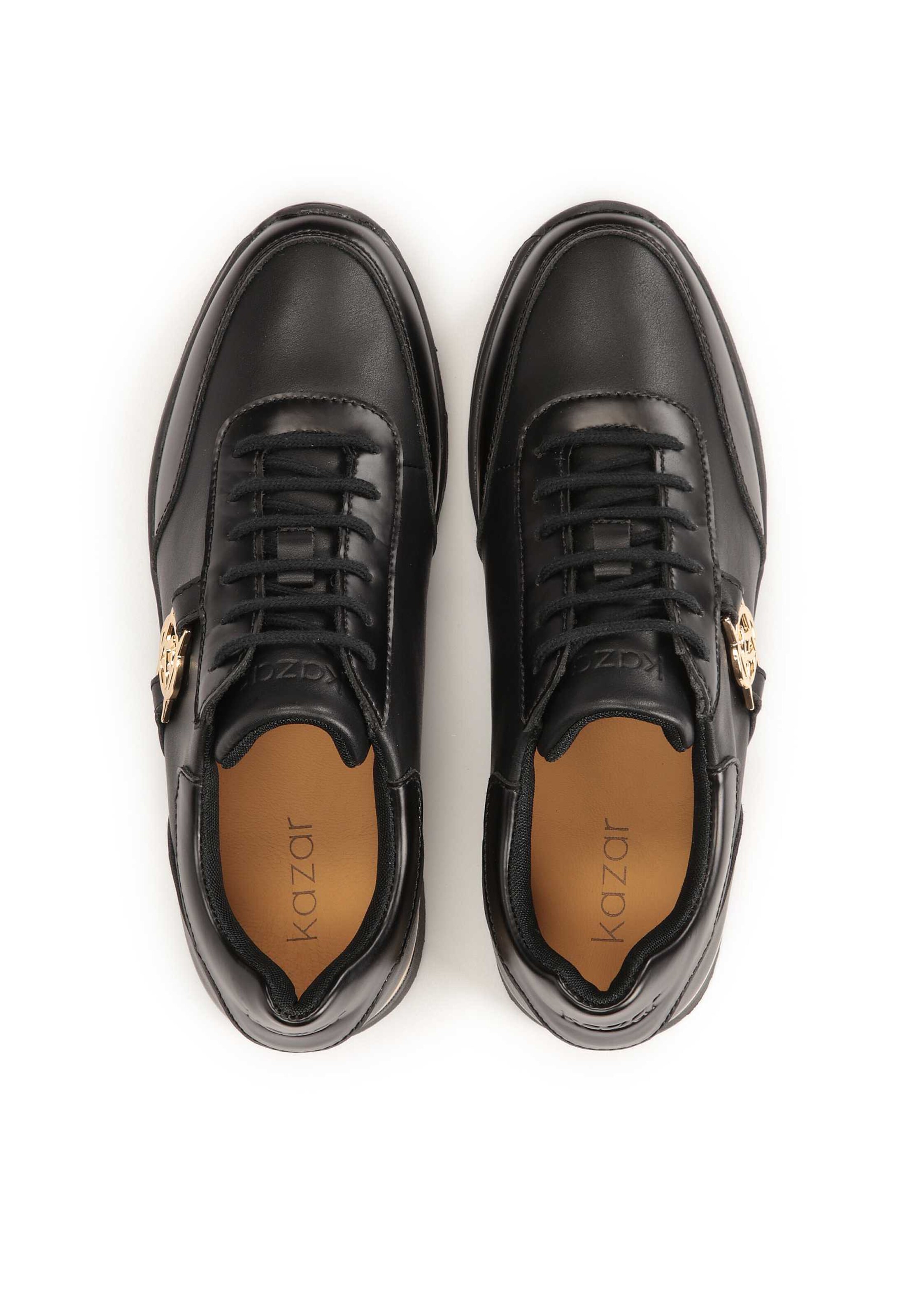 Sneaker bassa di Kazar in nero