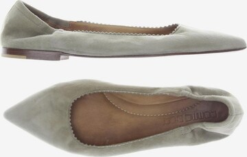 Pomme D'or Flats & Loafers in 38 in Beige: front