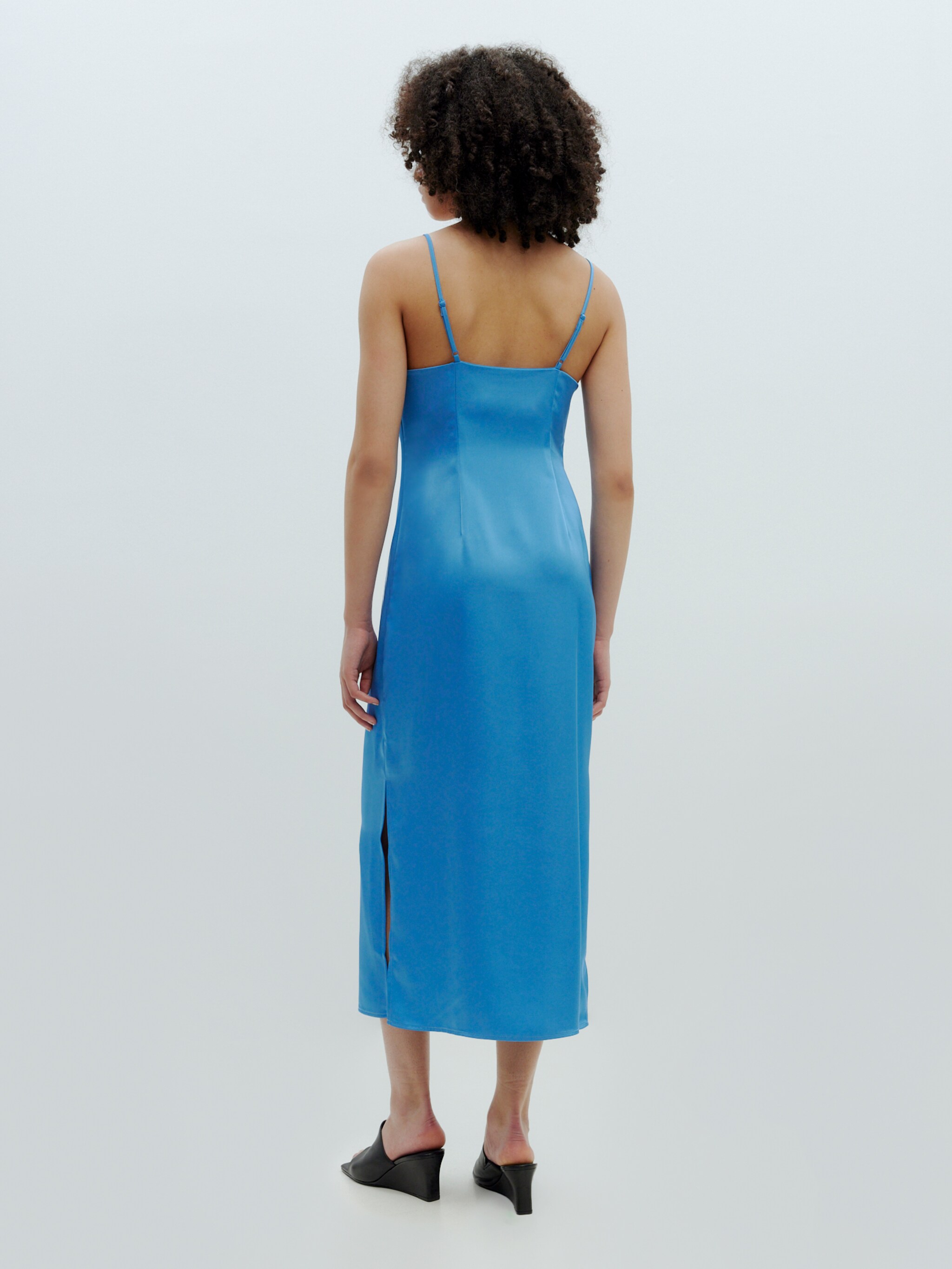 EDITED Produkte Kleid 'Kami' - blau