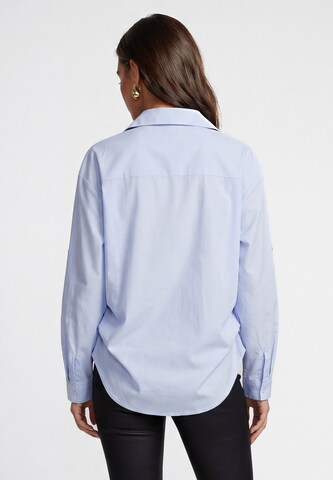 faina - Blusa em azul