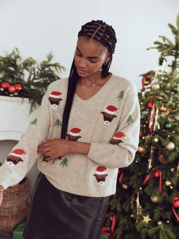 Next Sweater in Beige