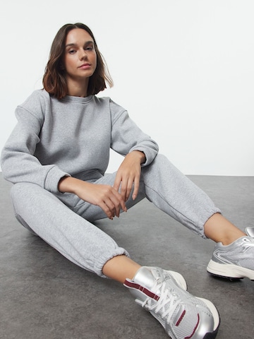 Trendyol - Fato de jogging em cinzento