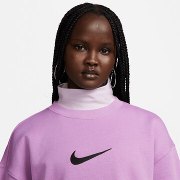 Nike Sportswear Sweatshirt in Lila