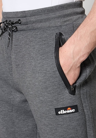 ELLESSE - Tapered Pantalón 'Bormia 2' en gris