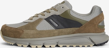 TOMMY HILFIGER Sneaker in Grau: Vorderseite