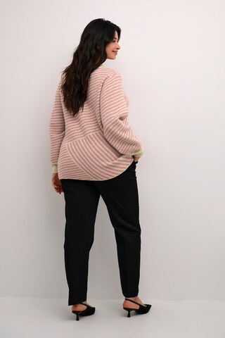 KAFFE CURVE Pullover 'Verina' i pink