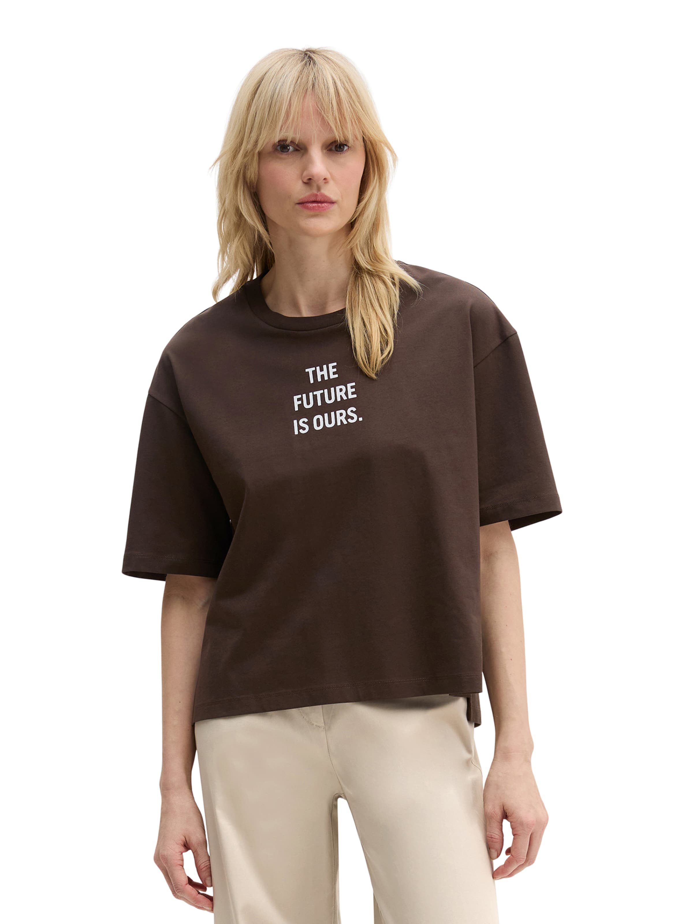 T-shirt 'Woman's Day' Marc O'Polo en marron : devant