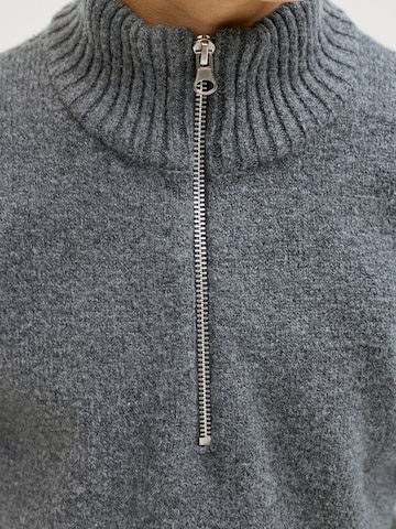Pullover di Jack & Jones Junior in grigio