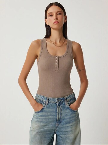 Happiness İstanbul Top 'Camis' – béžová