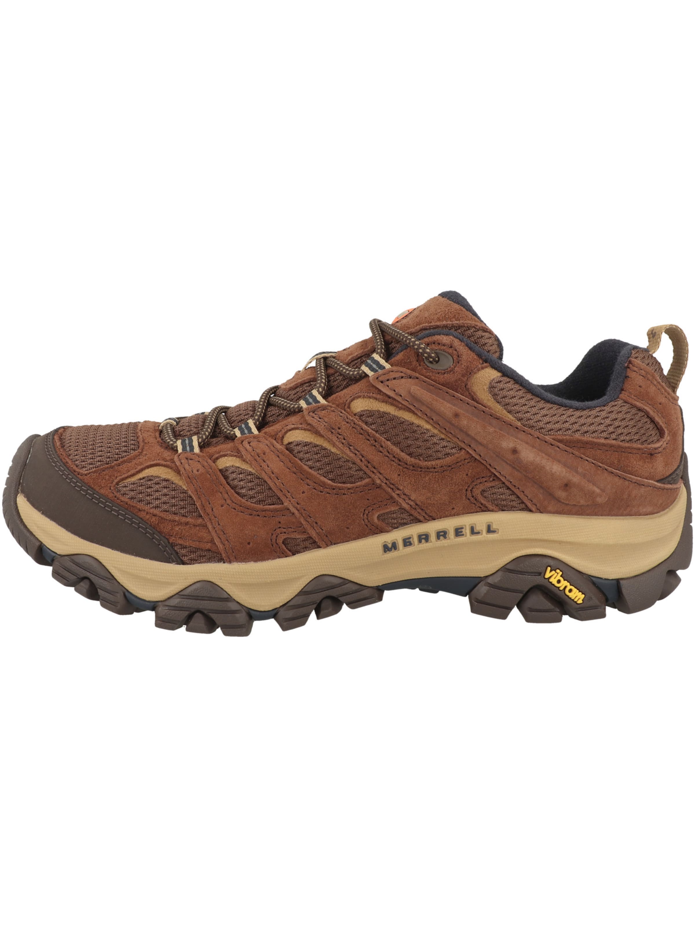 MERRELL Lage schoen ' Moab 3 ' in Bruin: voorkant