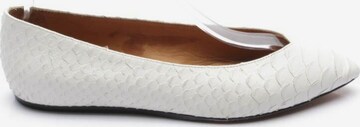 ISABEL MARANT Flats & Loafers in 37 in White: front