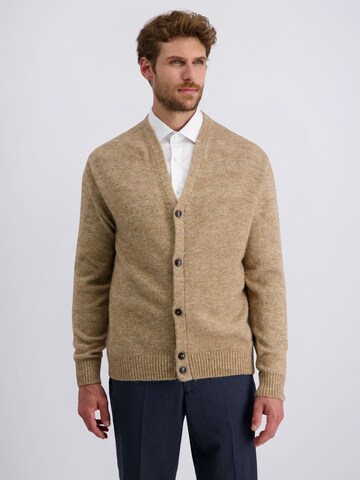 Vestes en maille PIERRE CARDIN en beige : devant