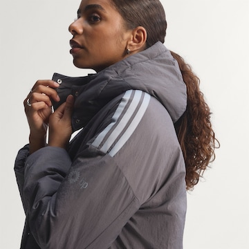 Veste de sport 'Audi Formula One Team Engineers and Marketing' ADIDAS PERFORMANCE en gris