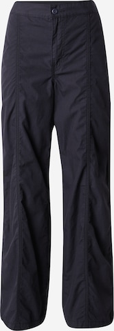 juoda LEVI'S ® Laisvas Kelnės 'BAGGY PARACHUTE': priekis