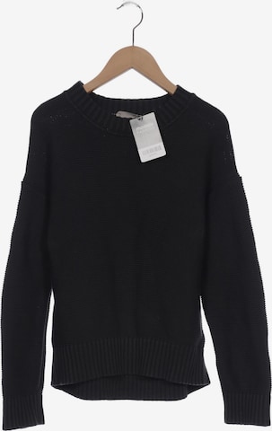 Everlane Sweater & Cardigan in XS in Black: front