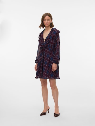 VERO MODA Sukienka 'VMEmilie' w kolorze czerwony