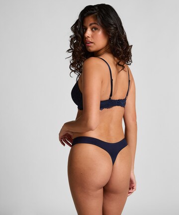 Hunkemöller Push-up Minimizer in Blauw