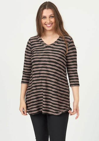 Pont Neuf Shirt in Brown: front
