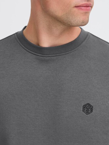 Pull-over ' BHTony ' BLEND en gris