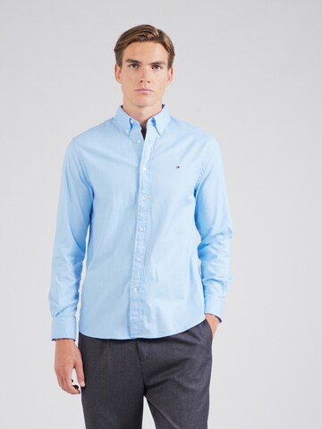 TOMMY HILFIGER Slim Fit Hemd in Blau: Vorderseite