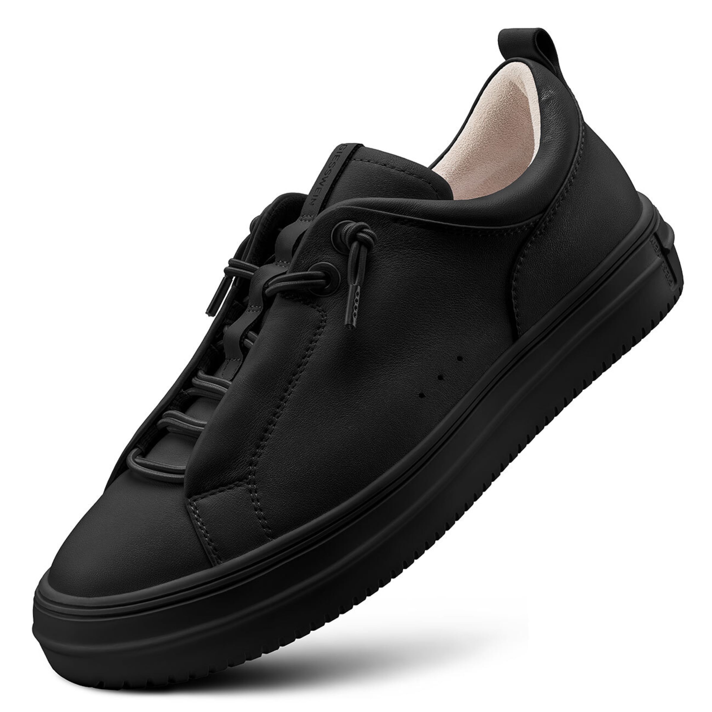 GIESSWEIN Sneaker in Schwarz: Vorderseite