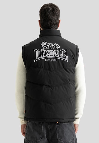 Lonsdale London Kamizelka 'Deptford' w kolorze czarny: przód