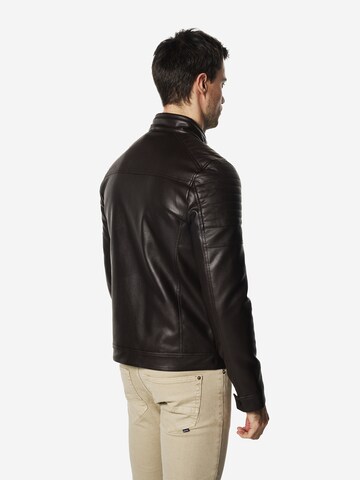 KOROSHI Преходно яке в кафяво