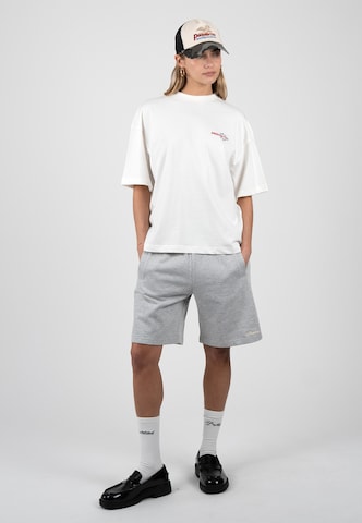 Prohibited - Camisa 'Running Club' em branco
