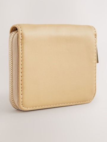 Next Wallet in Beige