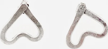 d'ecolife Essentials Ohrringe 'Kelly Heart' in Silber: Vorderseite