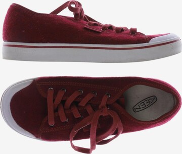KEEN Sneakers & Trainers in 39,5 in Red: front