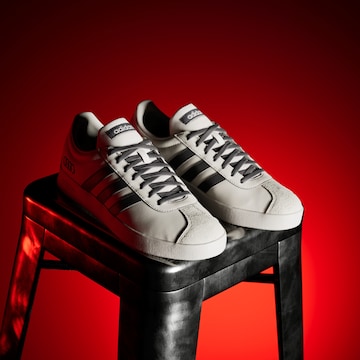 ADIDAS PERFORMANCE Sportschoen 'Audi F1 Team VL Court' in Wit