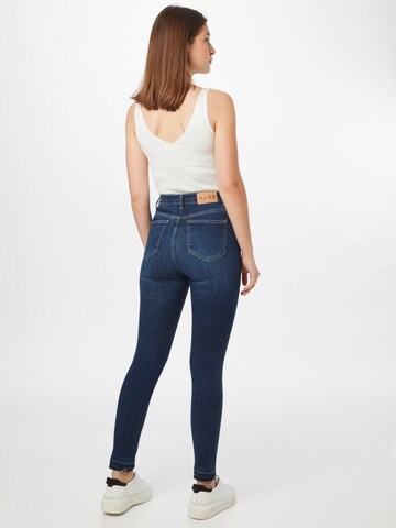 NA-KD Slimfit Jeans in Blau