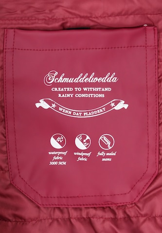 Schmuddelwedda Übergangsjacke in Rot